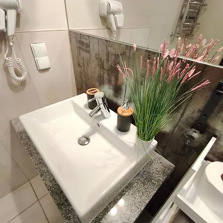 331 W 5 Gwiazdkowym Royal Tulip 200 M Do Plazy Dobruk Jaccuzi W Obiekcie Apartamento