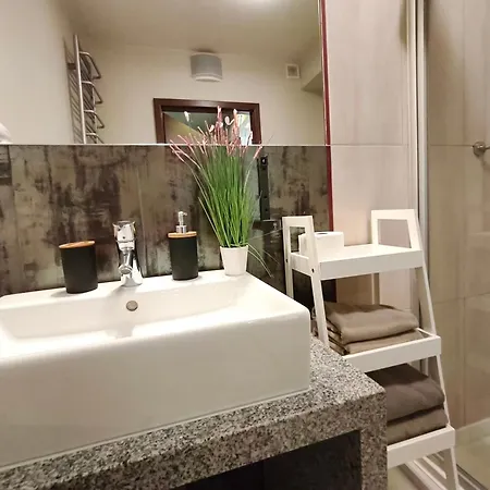 331 W 5 Gwiazdkowym Royal Tulip 200 M Do Plazy Dobruk Jaccuzi W Obiekcie Daire