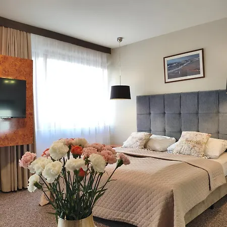 Apartamento 331 W 5 Gwiazdkowym Royal Tulip 200 M Do Plazy Dobruk Jaccuzi W Obiekcie