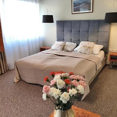 331 W 5 Gwiazdkowym Royal Tulip 200 M Do Plazy Dobruk Jaccuzi W Obiekcie Daire Kolobrzeg